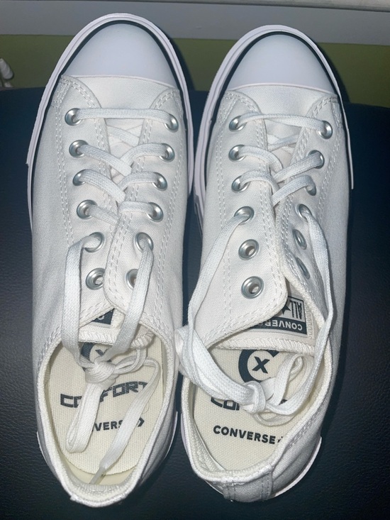 Converse Shoes - NWOT Converse Lift Double Stack White Canvas Sneakers. Brand new. Never worn